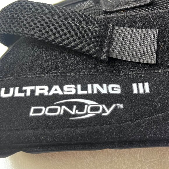 Shoulder Immobilizer Brace Surgery Support Sling DonJoy UltraSling III Adjustabl - Picture 2 of 2